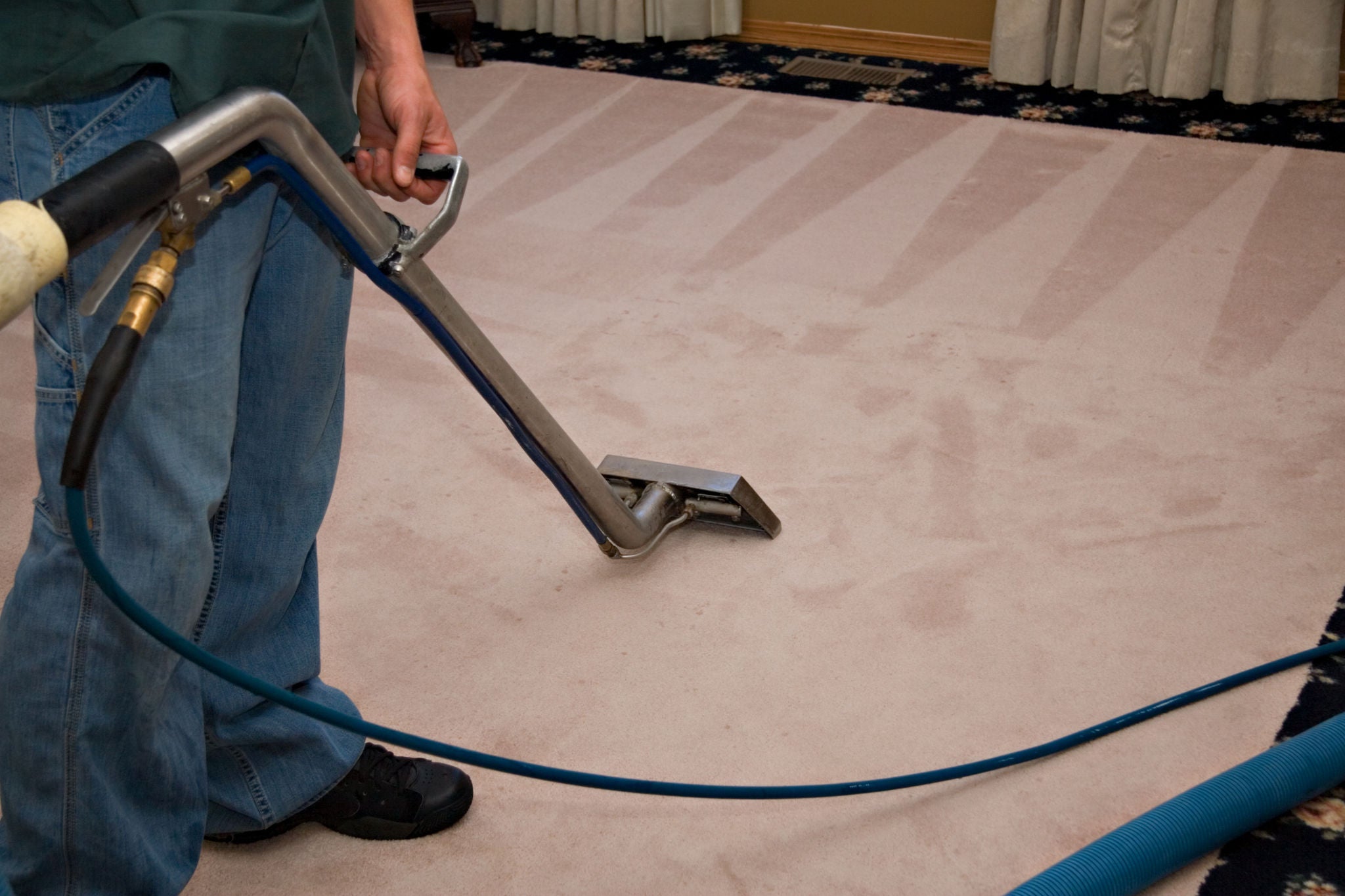 Carpet Cleaning: What Are the Best Extraction Machines?